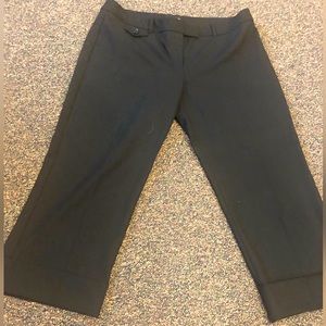 The Limited Drew Fit cropped pants.